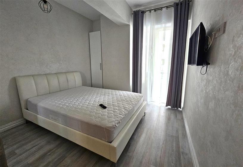 Apartament cu 2 camere semidecomandat, mobilat în Copou