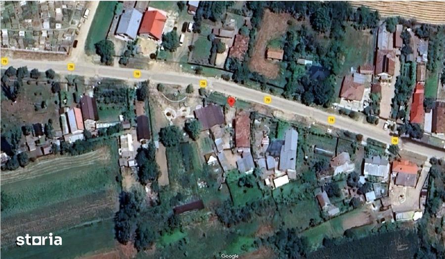 Casă cu 4 camere cu Teren 3983 Mp în Central