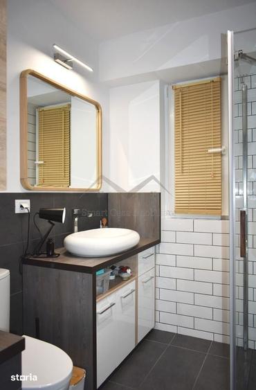 Apartament cu 3 camere în Păcurari