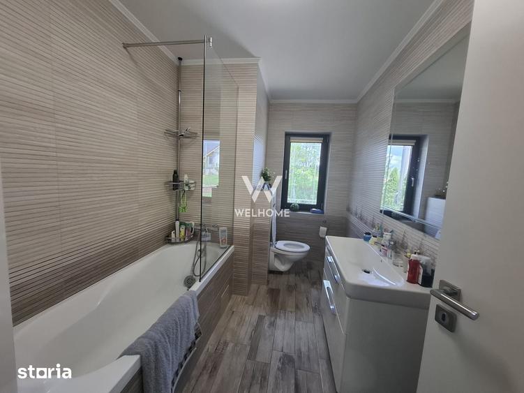 Casă cu 4 camere cu Teren 500 Mp în Poplaca
