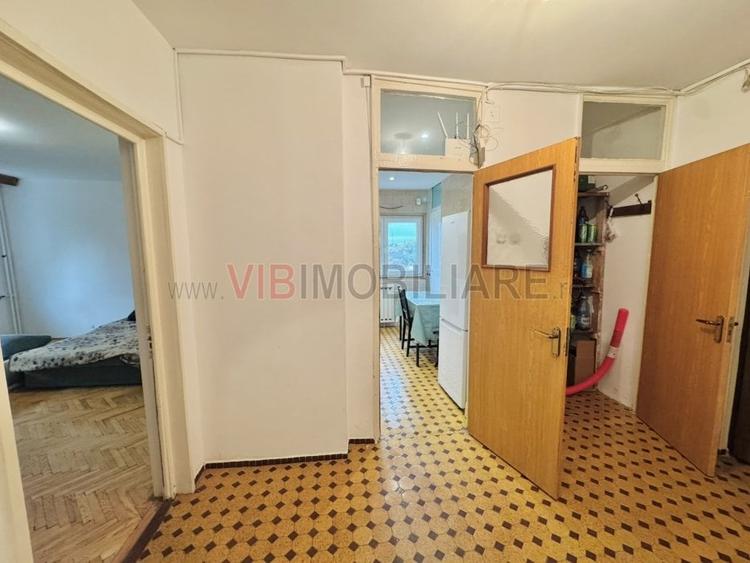 Apartament cu 3 camere decomandat, mobilat în 13 Septembrie