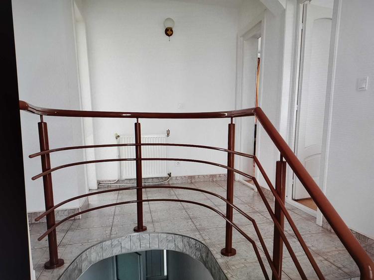 Apartament cu 2 camere decomandat în Mărăști