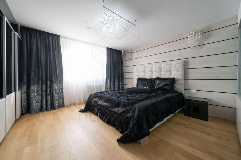 Apartament cu 4 camere decomandat în Șoseaua Nordului