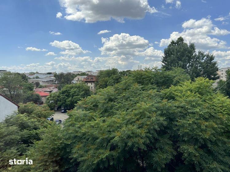 Apartament cu 2 camere, mobilat în Victoriei