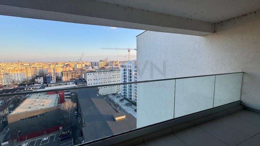 Apartament cu 5 camere decomandat în Nerva Traian