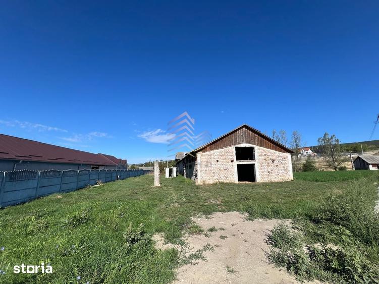 Teren de 40 mp, în Dumitra