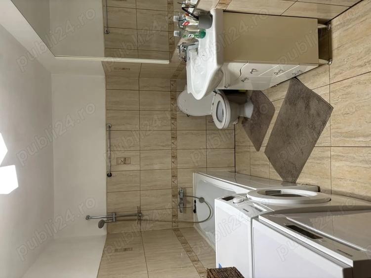 Casă cu 6 camere cu Teren 490 Mp în Vulcan