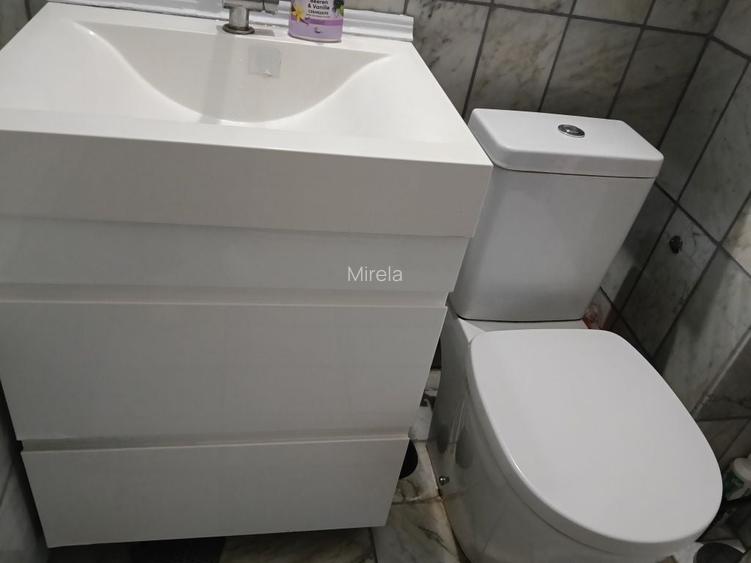 Vand apartament ultracentral.