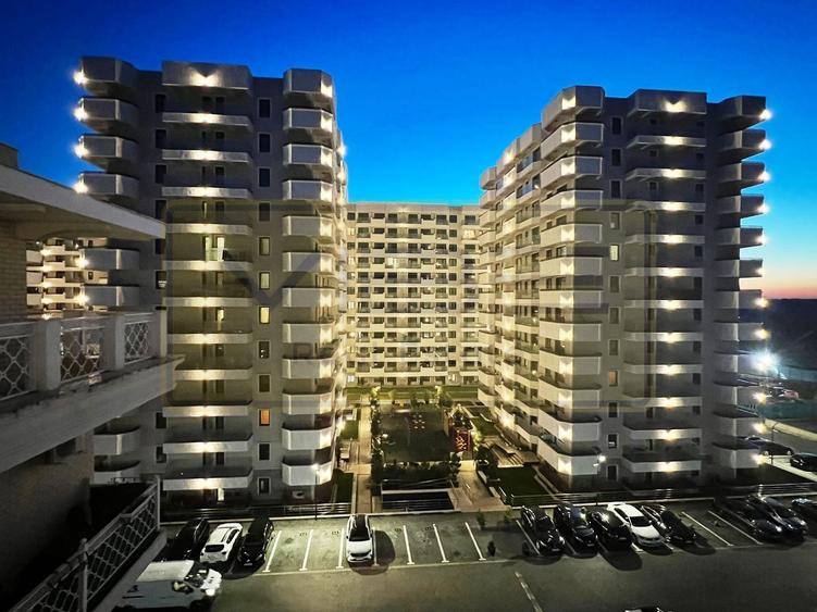 Apartament cu 2 camere semidecomandat, mobilat în Copou