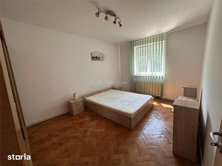 Apartament cu 3 camere semidecomandat în Luncă