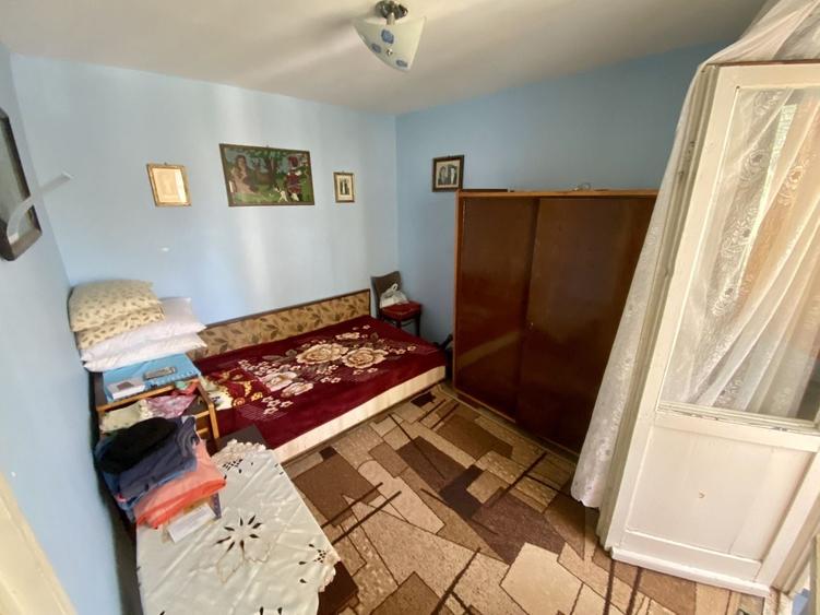 Apartament cu 3 camere semidecomandat, mobilat în Km 4-5