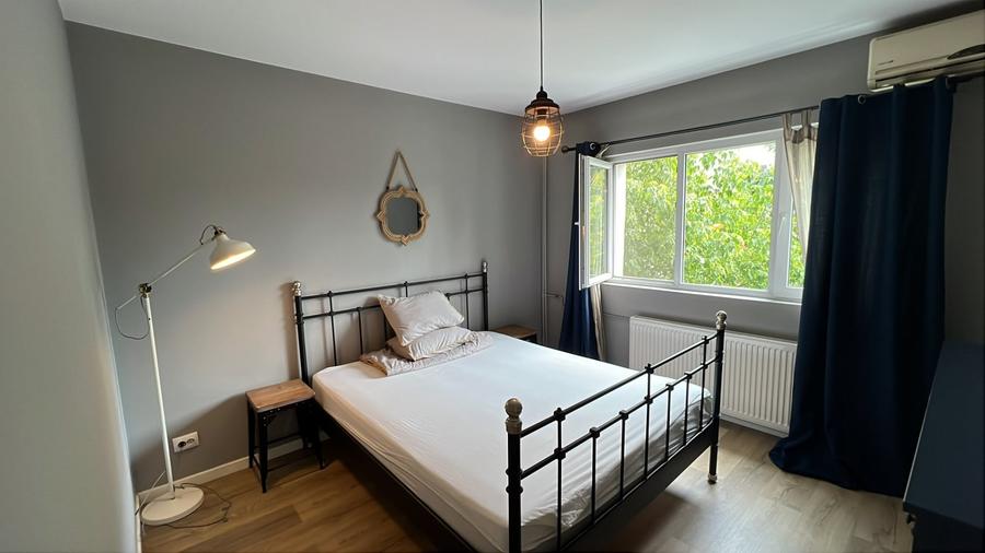 Apartament cu 2 camere decomandat, mobilat în Aviației