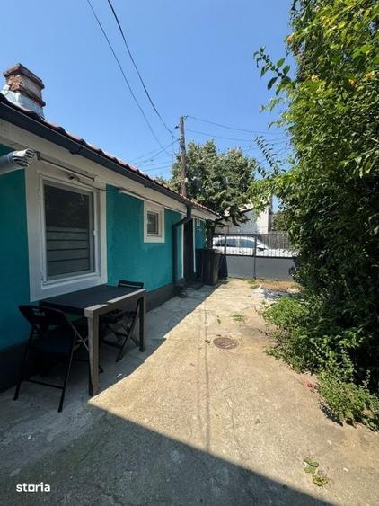 Casă cu 3 camere în Brâncoveanu