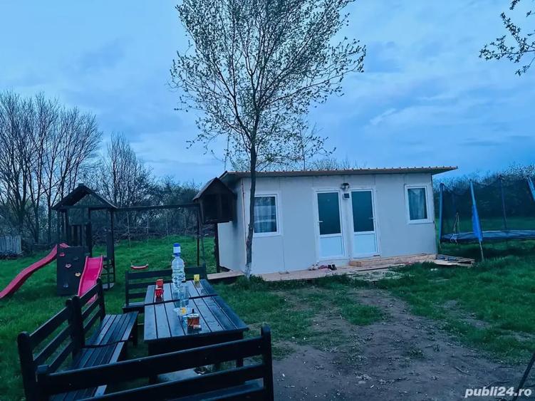 Teren de 3200 mp, în Giurgiului