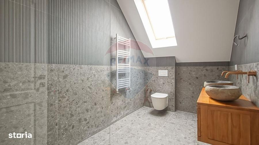 Casă cu 4 camere în Prejmer