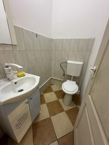 Spațiu comercial, de 47 mp, în Micro 11