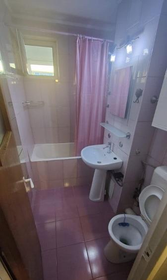 Apartament 2 camere spațios, Aleea Otesani,Sector 2, mutare imediata , AC - 7
