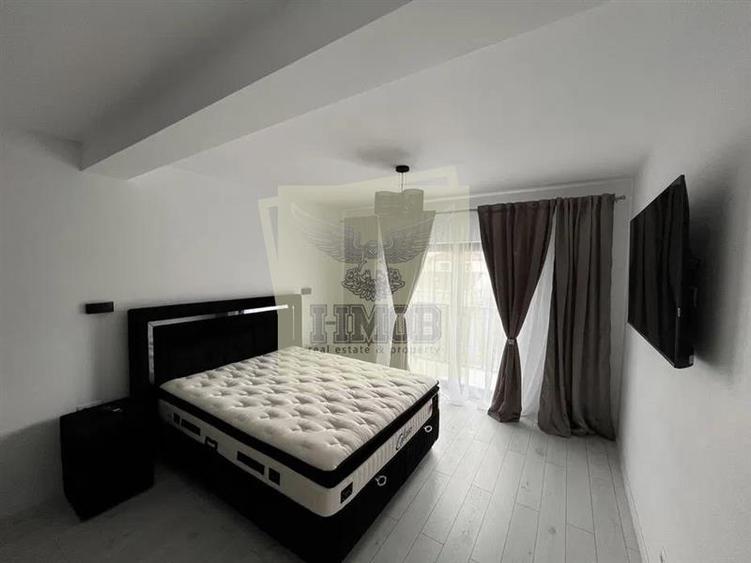 Duplex cu 4 camere cu Canalizare în Exterior Sud