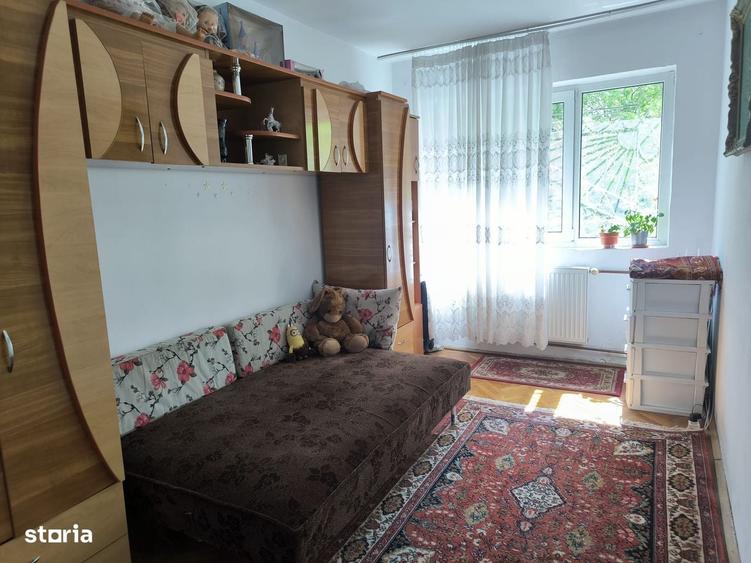 Apartament cu 3 camere decomandat în Nord