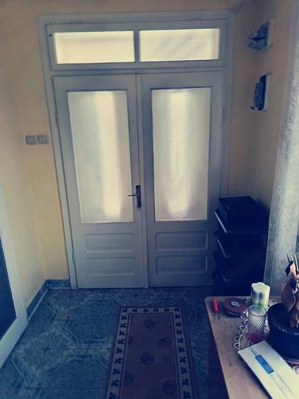 Casă cu 4 camere cu Teren 975 Mp în Viișoara