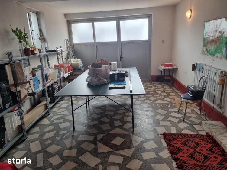 Casă cu 6 camere cu Teren 360 Mp în Ultracentral