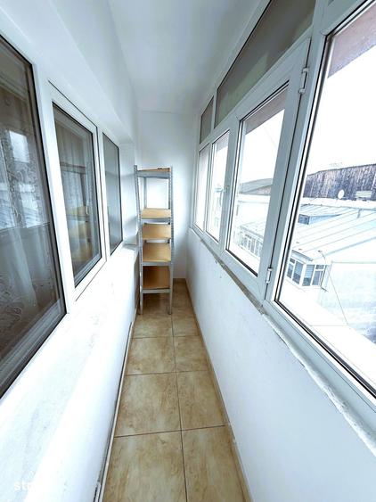 Apartament cu 3 camere decomandat în Cug