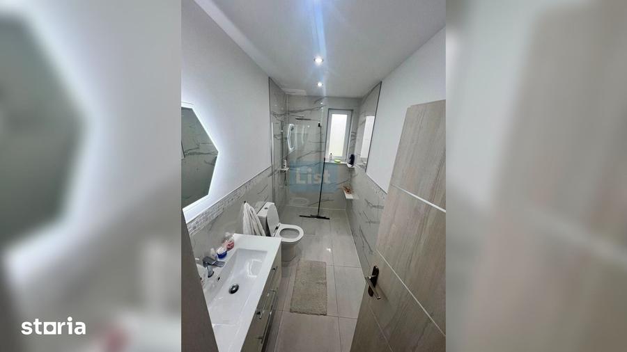 Casă cu 4 camere cu Teren 460 Mp în Dezmir
