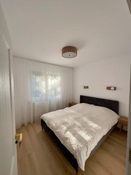 Apartament cu 2 camere semidecomandat, mobilat în Păcurari