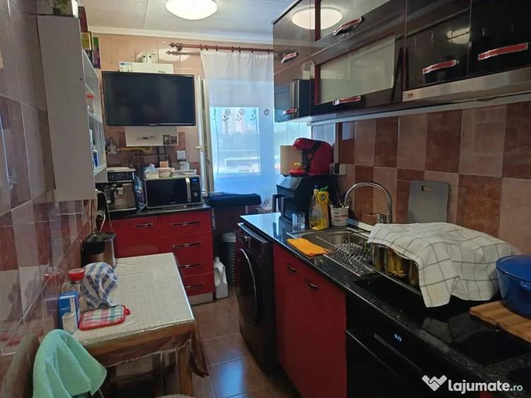 Apartament cu 2 camere decomandat în Gării