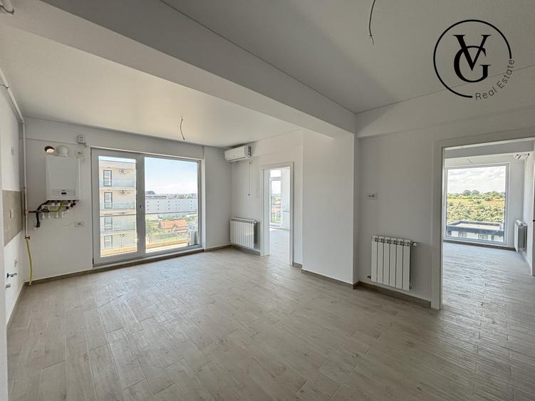 Apartament cu 3 camere semidecomandat în Mamaia-Sat