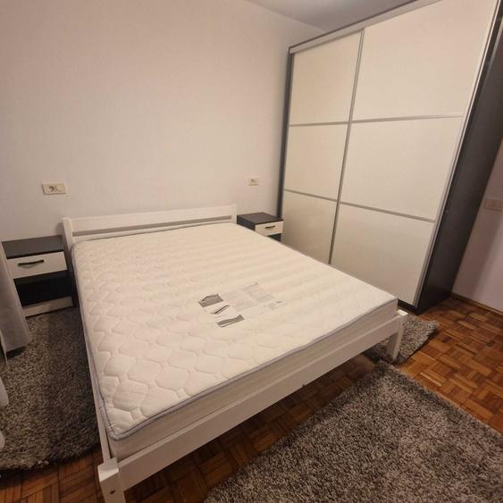 Apartament cu 3 camere decomandat în Ultracentral