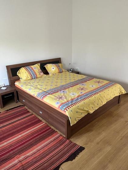 Casă individuală cu 6 camere cu Garaj în Băneasa