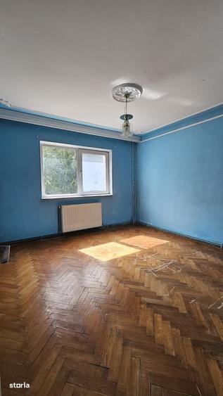 Apartament cu 2 camere decomandat în Cug