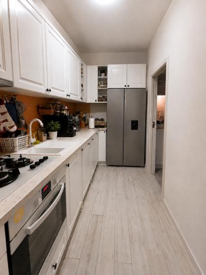 Apartament cu 2 camere semidecomandat, mobilat în Giroc