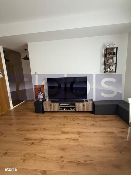 Apartament cu 2 camere, mobilat în Central