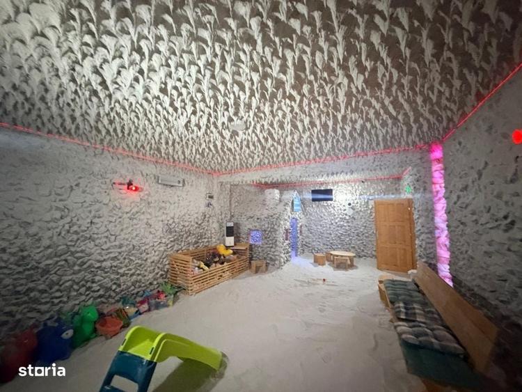 Casă cu 4 camere în Făcăi