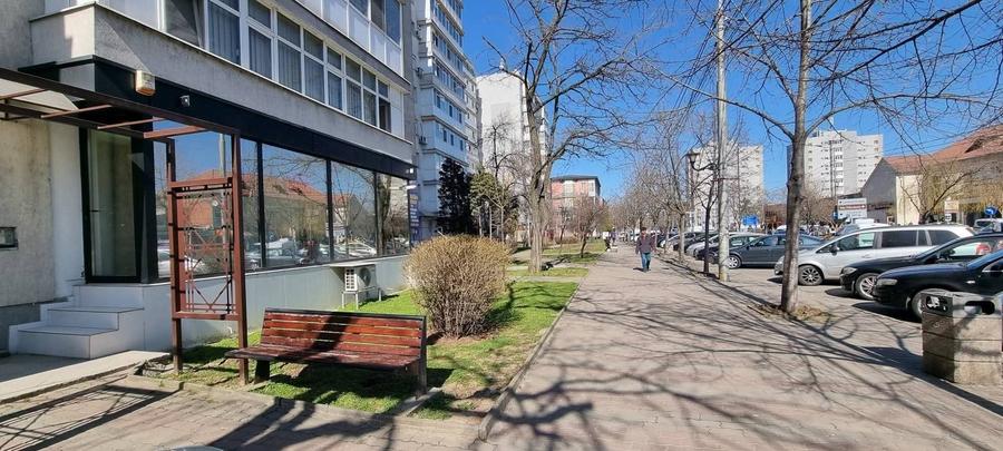 Spațiu comercial, de 42 mp, în Exterior Vest