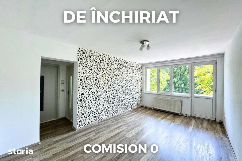 Apartament cu 3 camere decomandat în Libertății