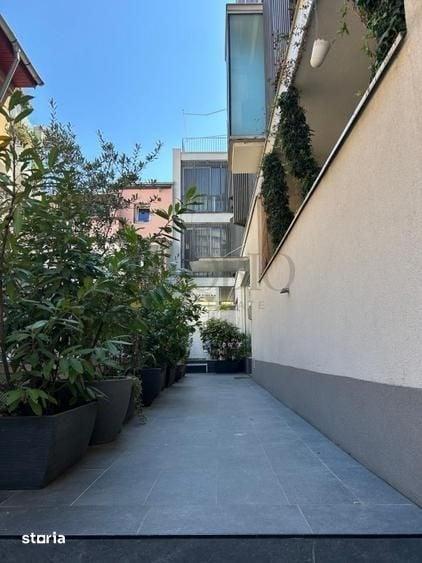 Apartament cu 3 camere în Gara de Nord