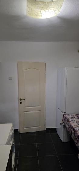 Apartament cu 2 camere decomandat în Florești