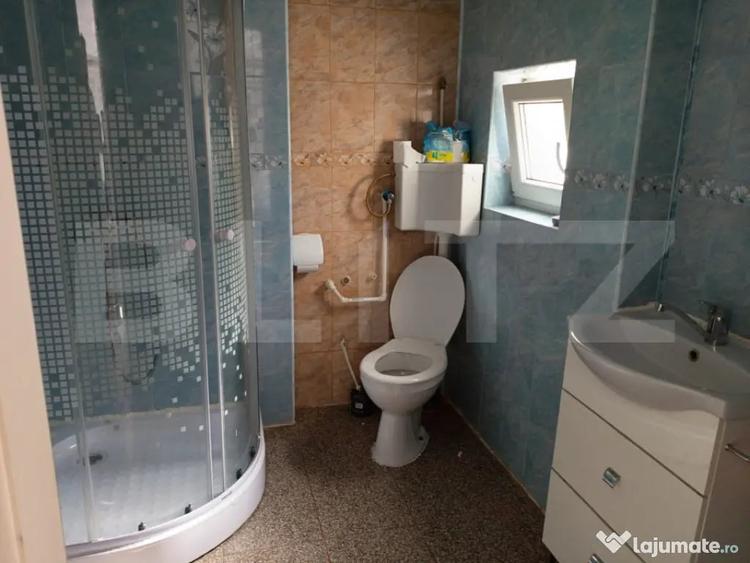 Spațiu comercial, de 60 mp, în Cetate