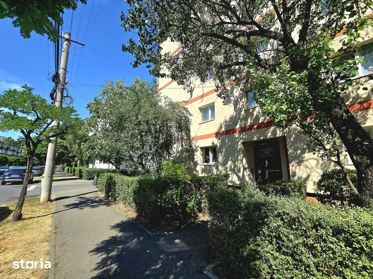 Apartament cu 3 camere în Grigorescu