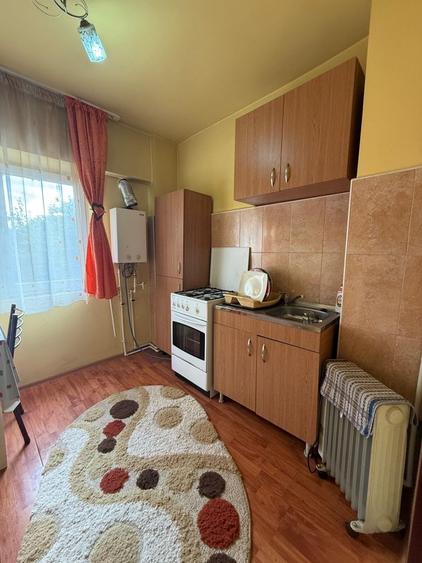 Garsonieră decomandată, mobilată în Exterior Vest
