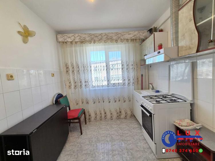Apartament cu 2 camere semidecomandat în Babadag