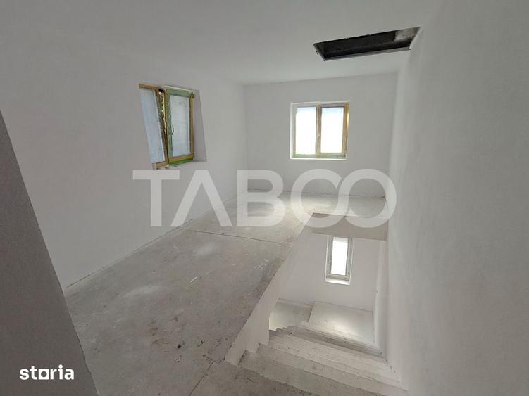 Casa spatioasa - aer curat si priveliste spre munti - teren 1203 mp - 15