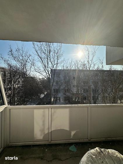 Apartament cu 4 camere decomandat în Militari