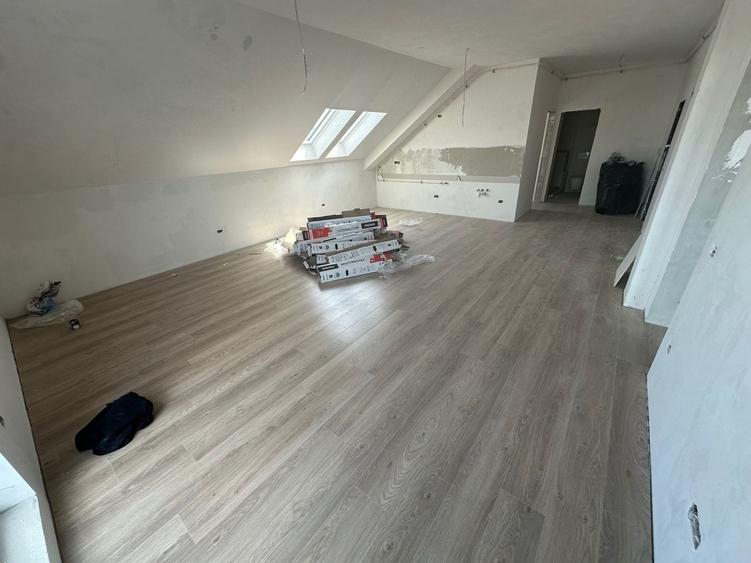 Apartament cu 2 camere decomandat în Freidorf