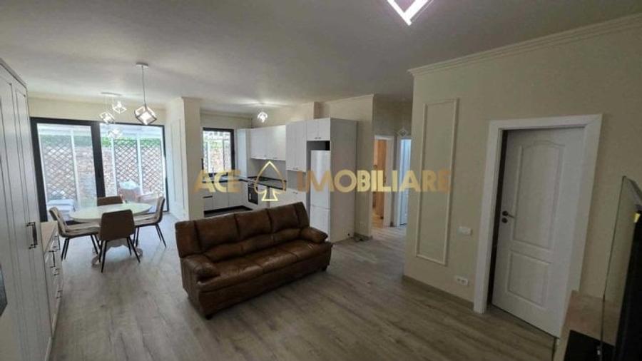 Apartament cu 2 camere decomandat, mobilat în Alba Iulia — fotografia 2