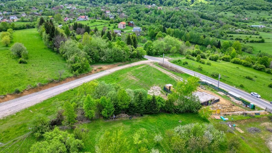 Teren Construcții intravilan de 500 mp, în Tohănița