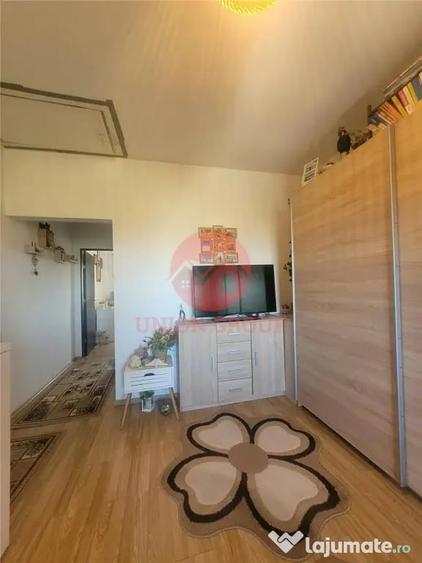Apartament Modern 2 Camere la Mansarda, Poarta 6 - 15